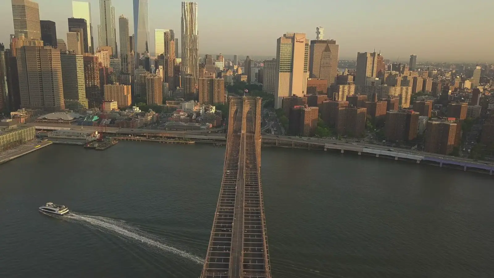 Manhattan skyline — USA buyer market