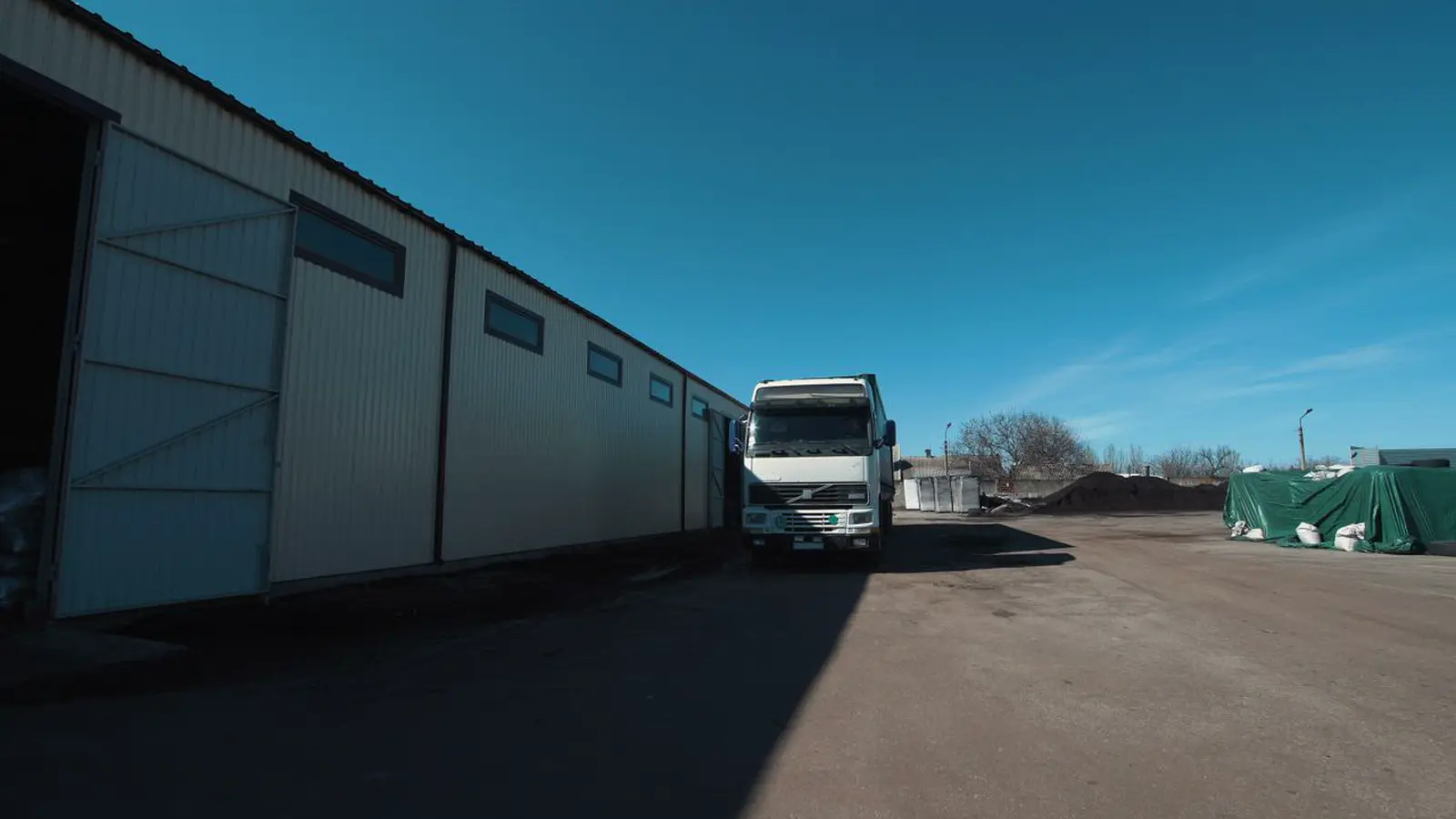 Freight in motion — supply chain coordination